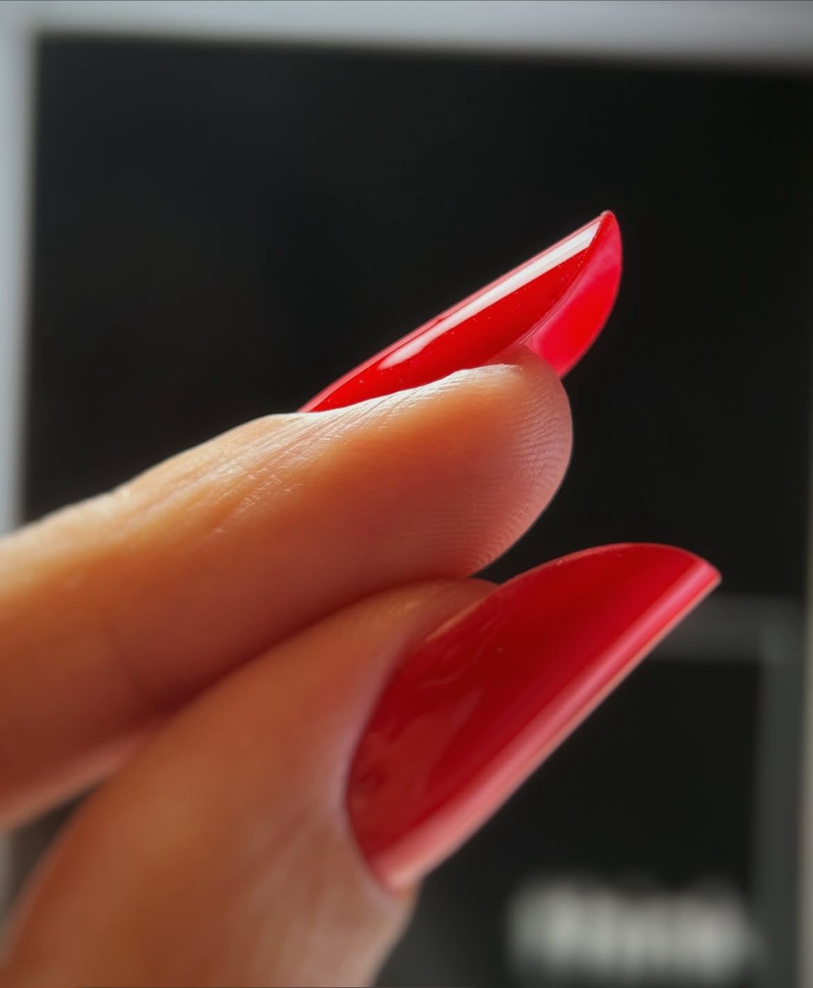 Unhas vermelhas brilho